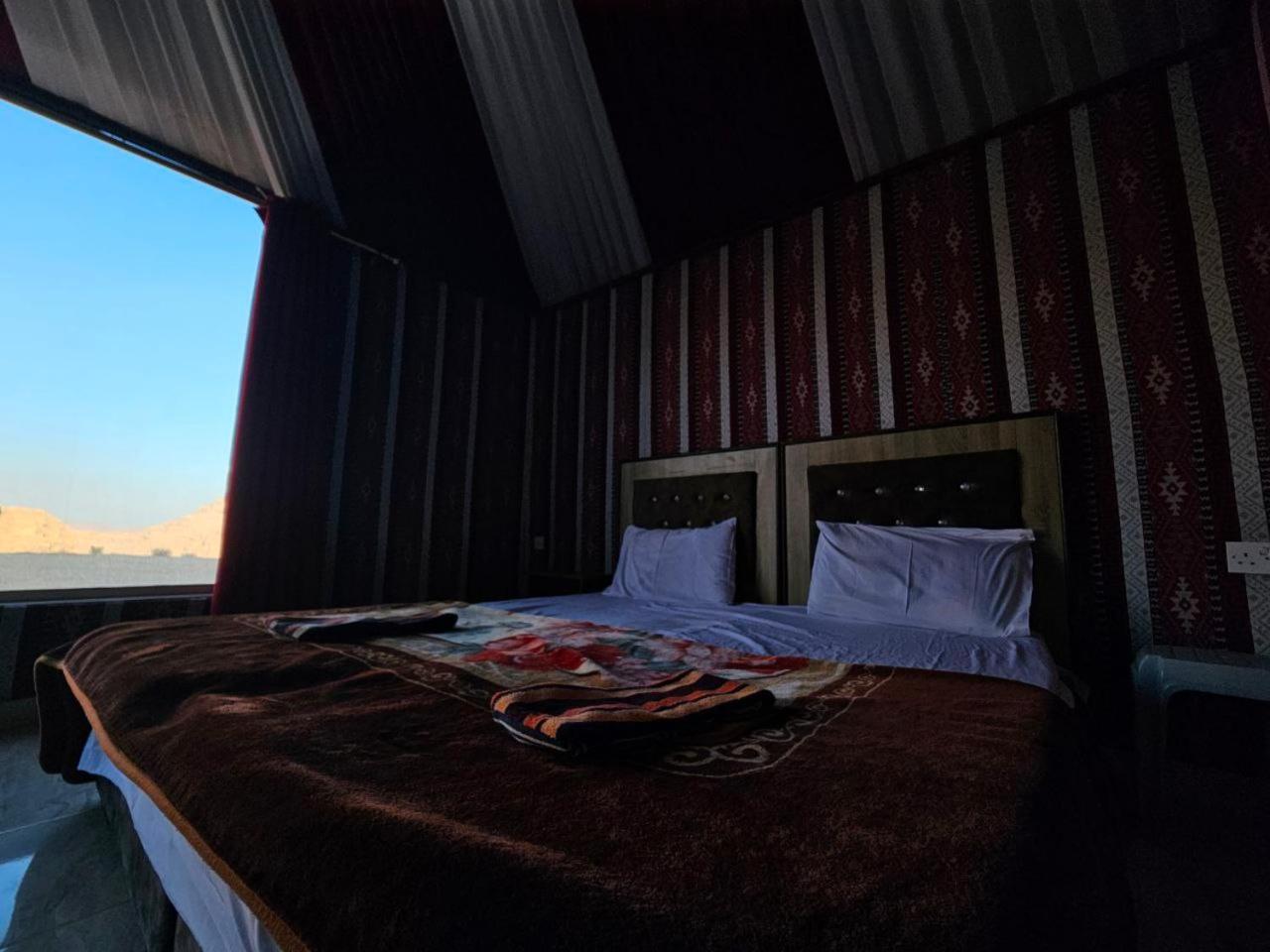 Beduin Star Trail Camp Panzió Rum vádi Kültér fotó